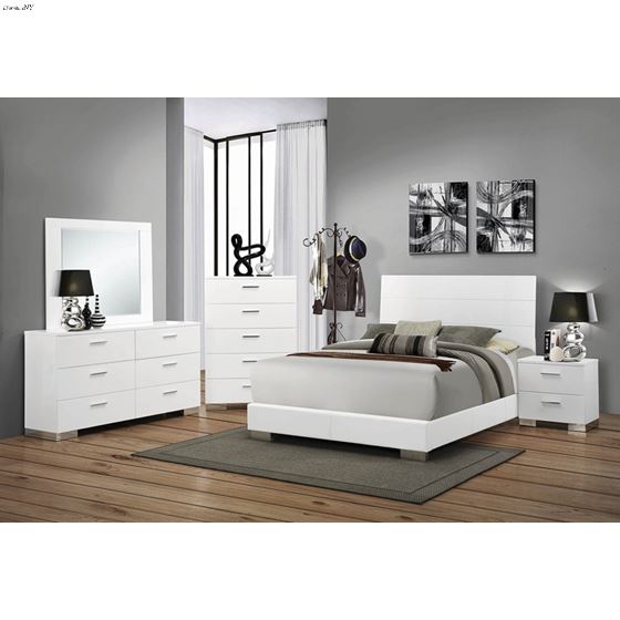 Felicity Glossy White Queen Panel Bed 203501Q-3