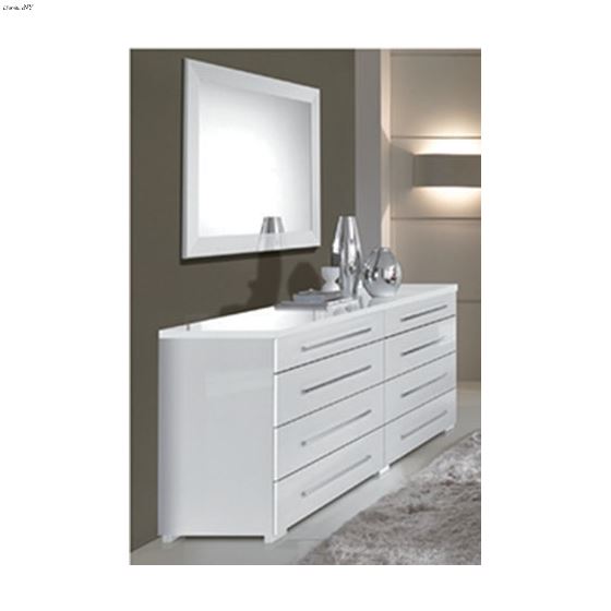 Momo Modern White 6 Drawer Double Dresser by MCS Italy