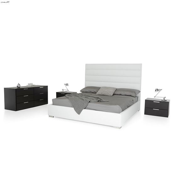 Kasia Queen Modern White Leatherette Bed in set2